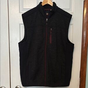 Men's Orvis Black Vest